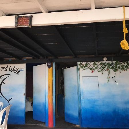 Cabanas Black And White Hotel Cartagena Екстериор снимка