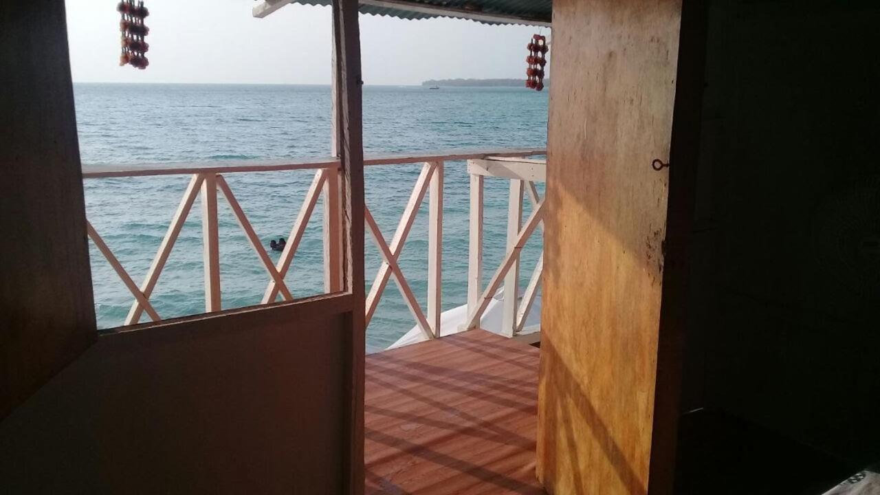 Cabanas Black And White Hotel Cartagena Екстериор снимка
