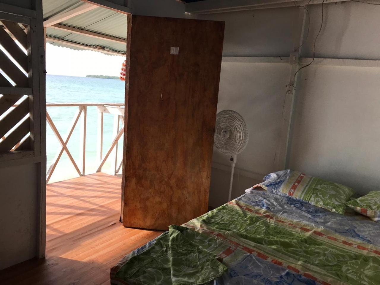 Cabanas Black And White Hotel Cartagena Екстериор снимка